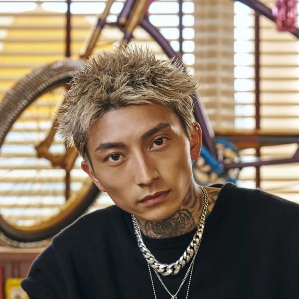 盧恩_profile-1